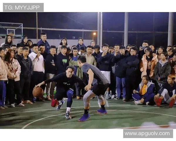 体育实时数据重庆篮球队与上海篮球队赛后实力分析与对比探讨