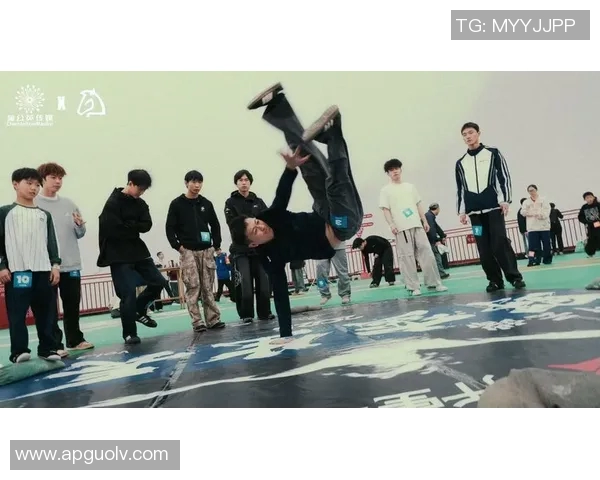 今年运动数据重庆街舞队的进攻策略与技巧深度解析探索街舞文化的魅力与发展 今年运动数据重庆街舞队的进攻策略与技巧深度解析探索街舞文化的魅力与发展